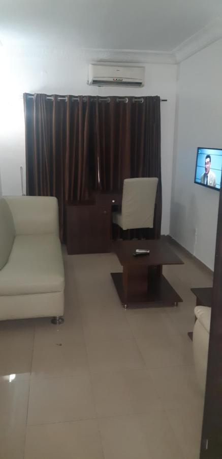 Presken Hotel @Villa Икеджа Екстериор снимка