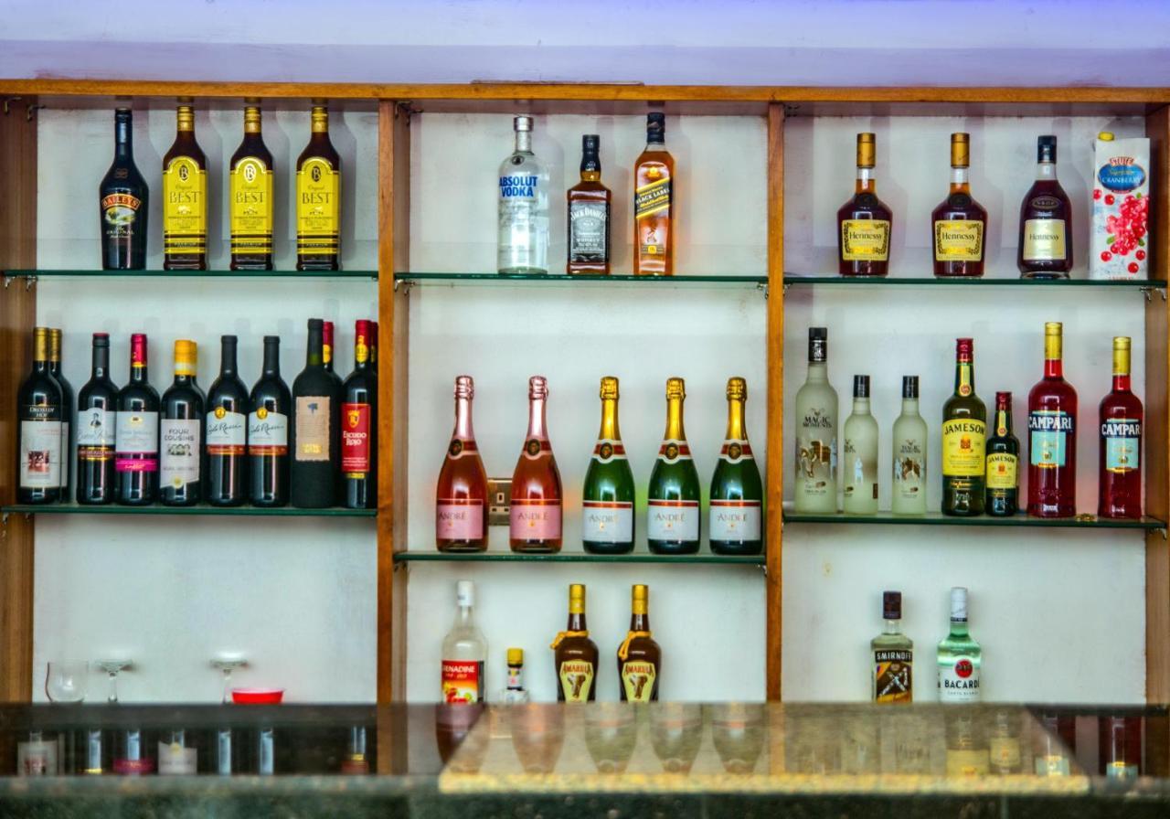 Presken Hotel @Villa Икеджа Екстериор снимка
