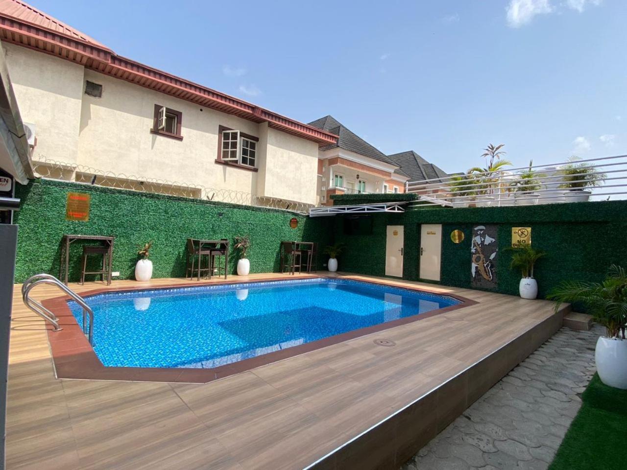 Presken Hotel @Villa Икеджа Екстериор снимка