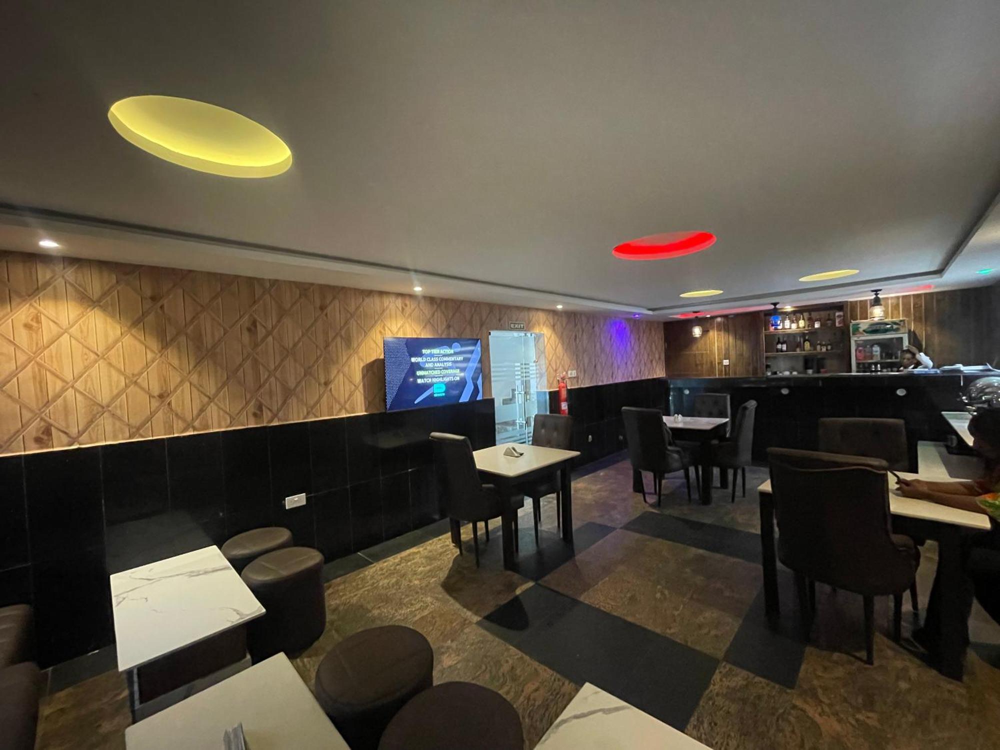 Presken Hotel @Villa Икеджа Екстериор снимка